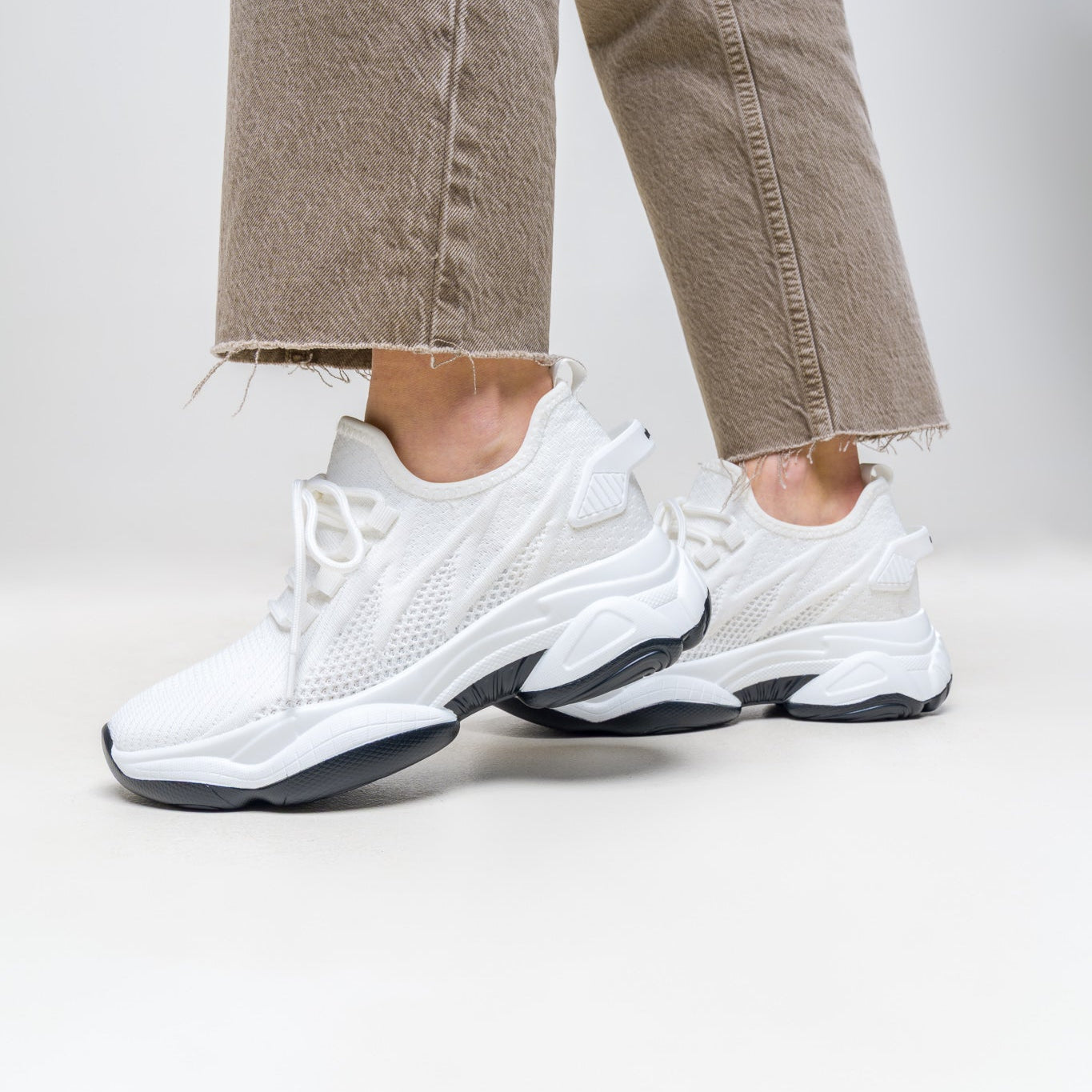 Elevateshooes Sporty Höhensneaker – Weiß, +10 cm, 38